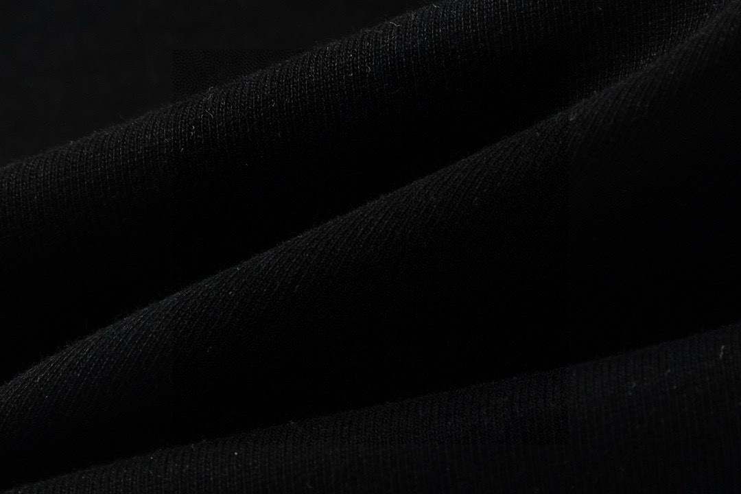 【MONCLER旗艦店】モンクレール 半袖Tシャツ ご好評に付き再入荷！