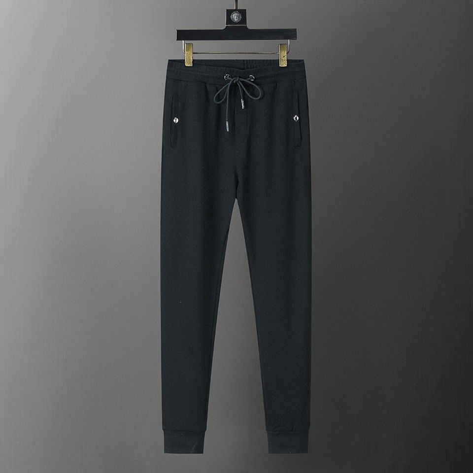 【MONCLER公式旗艦店】モンクレール 上下セット セットアップ ご好評に付き再入荷！