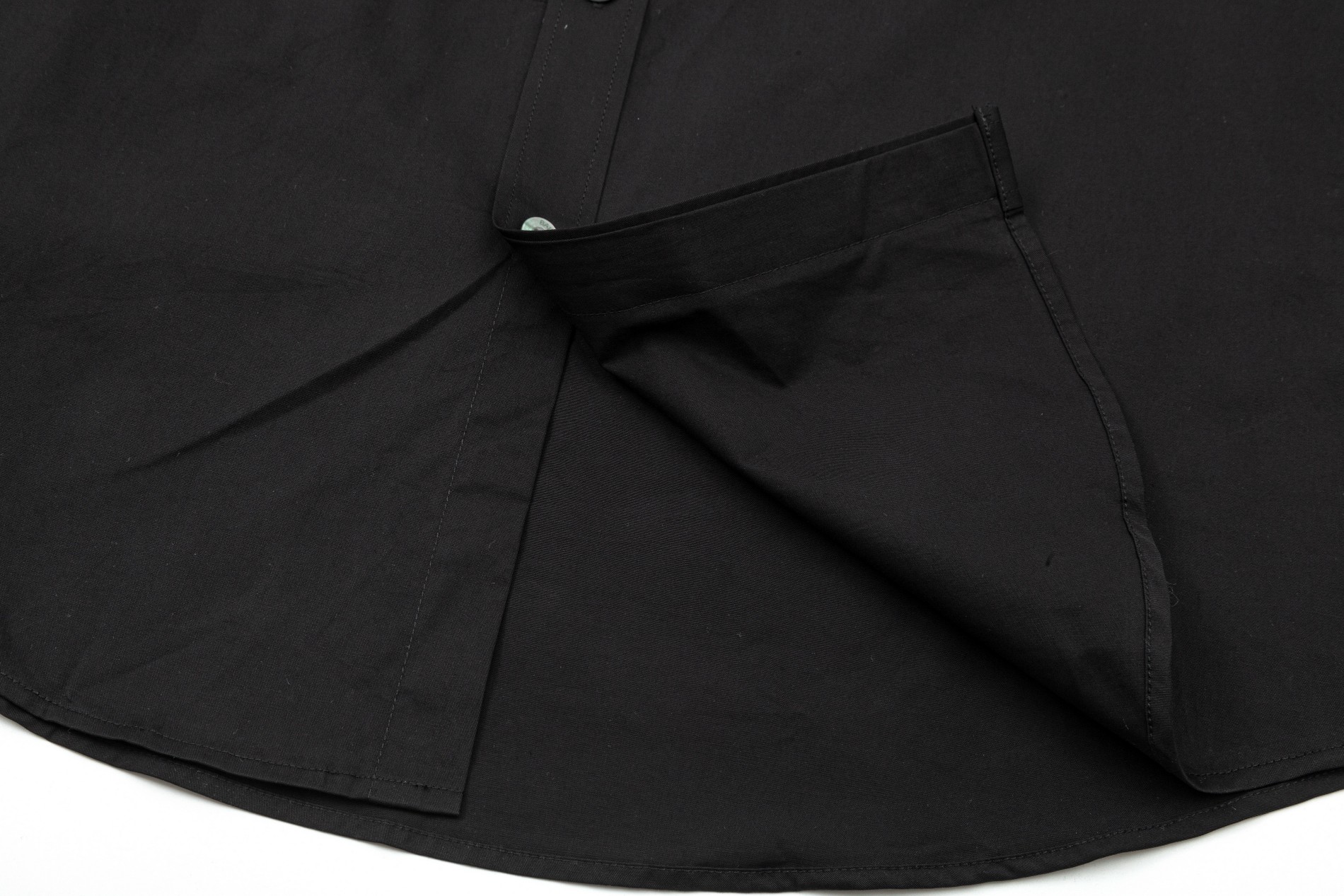 【BALENCIAGA 公式旗艦店】バレンシアガ シャツ ご好評に付き再入荷 240715