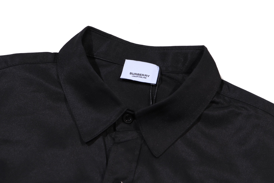 【BURBERRY 公式旗艦店】バーバリー シャツ ご好評に付き再入荷 240716