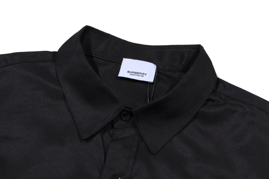 【BURBERRY 公式旗艦店】バーバリー シャツ ご好評に付き再入荷 240716