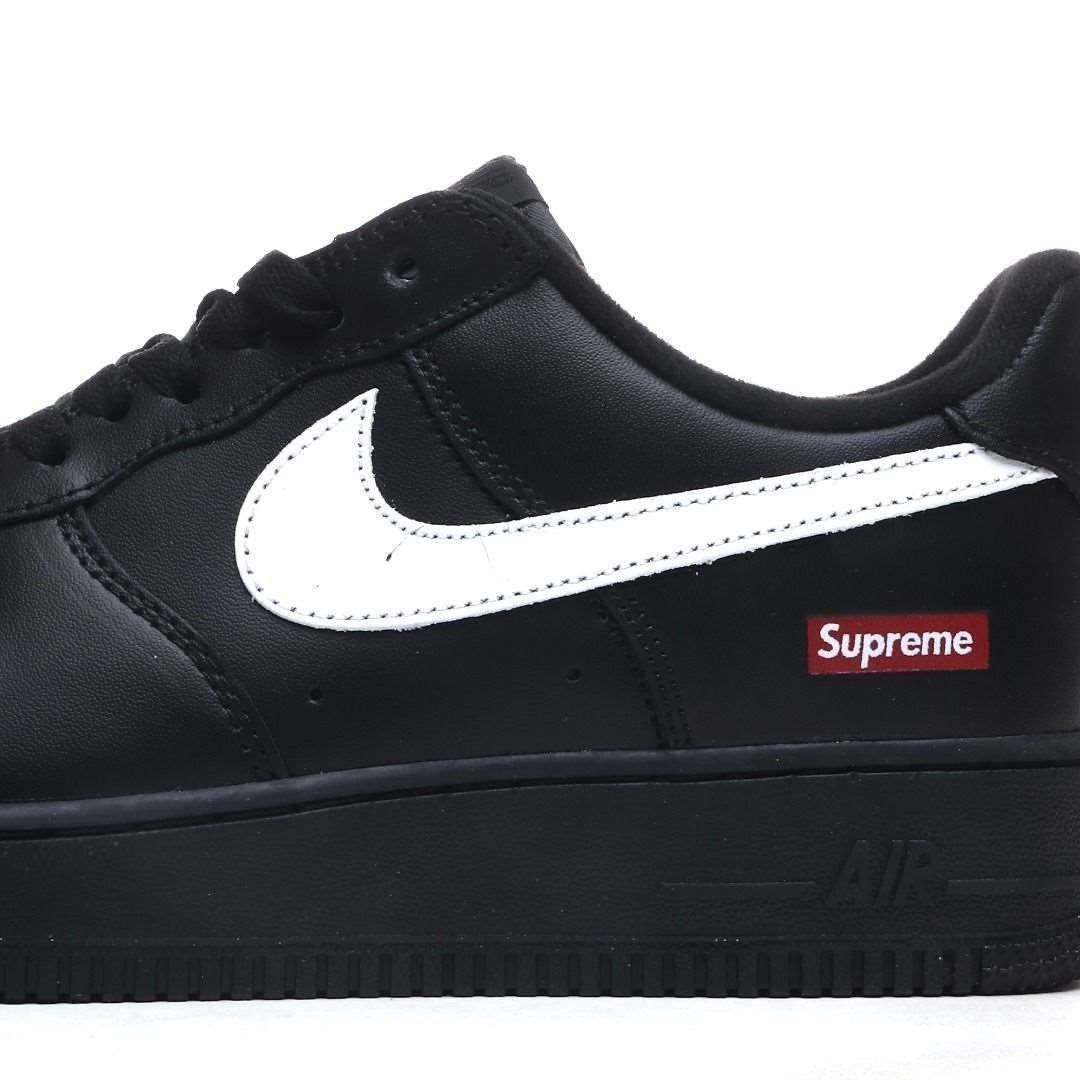 NIKE x Supreme Air Force 1 Low カジュアルシューズ