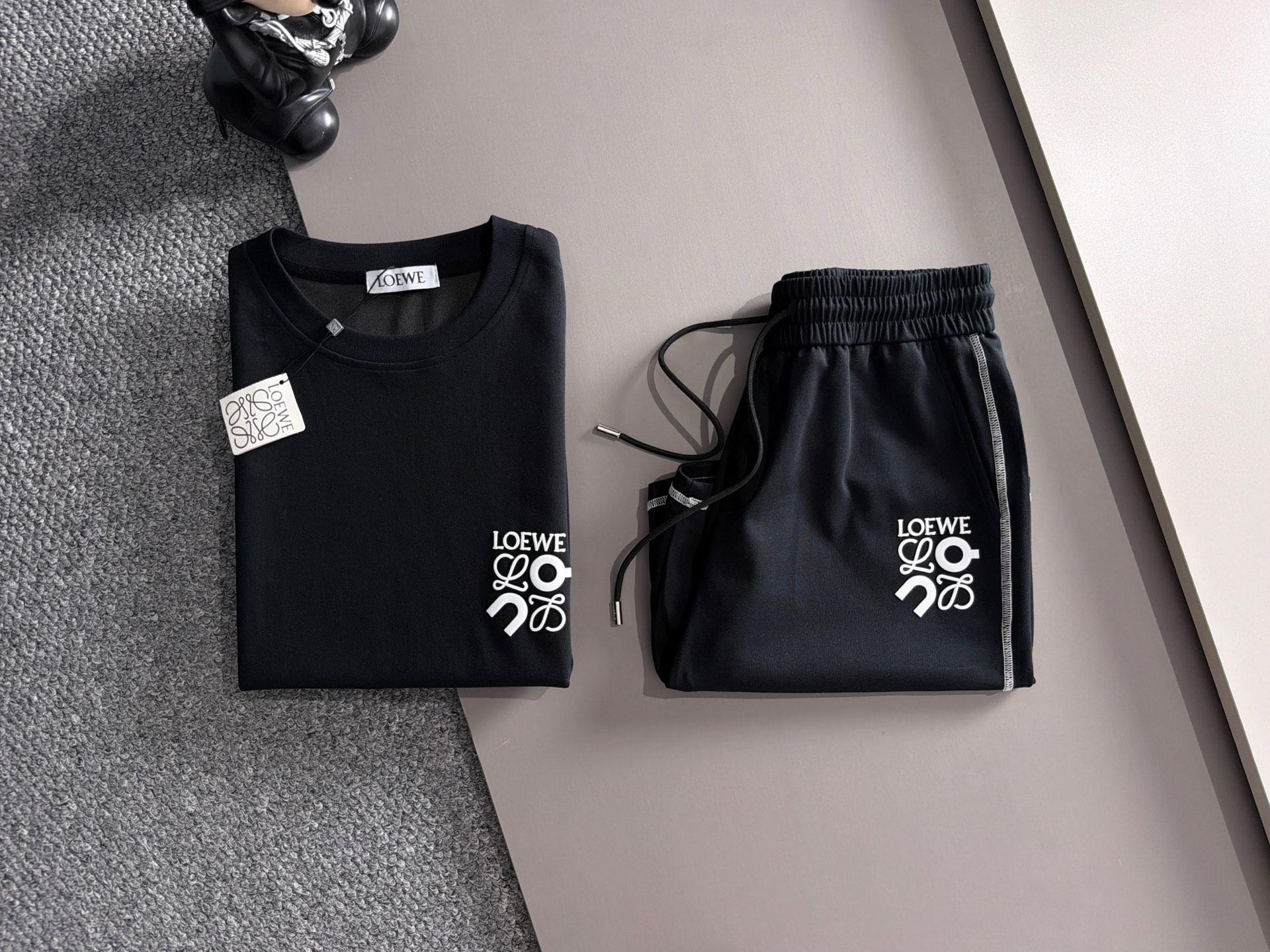 【LOEWE】半袖T シャツショートパンツ セットアップ