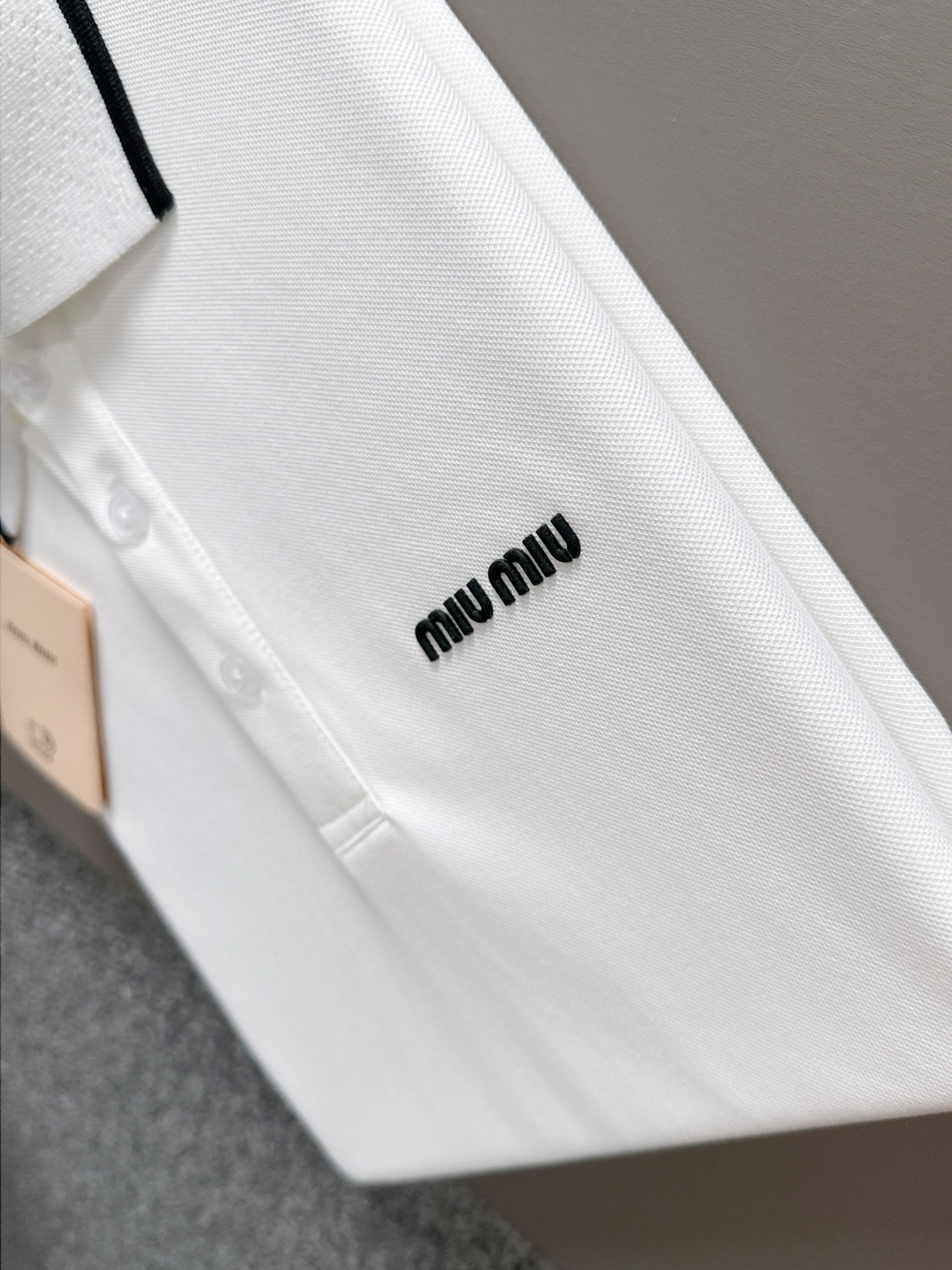【MIU MIU】半袖 T シャツ