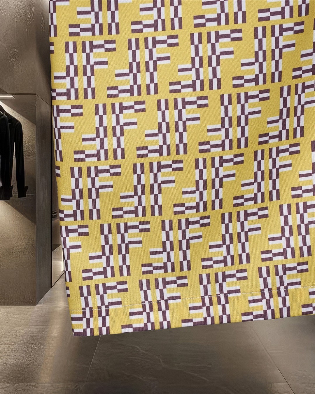 【FENDI】半袖シャツ