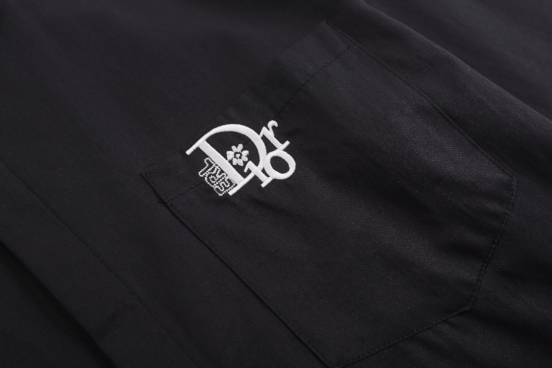 【DIOR 公式旗艦店】ディオール シャツ ご好評に付き再入荷！