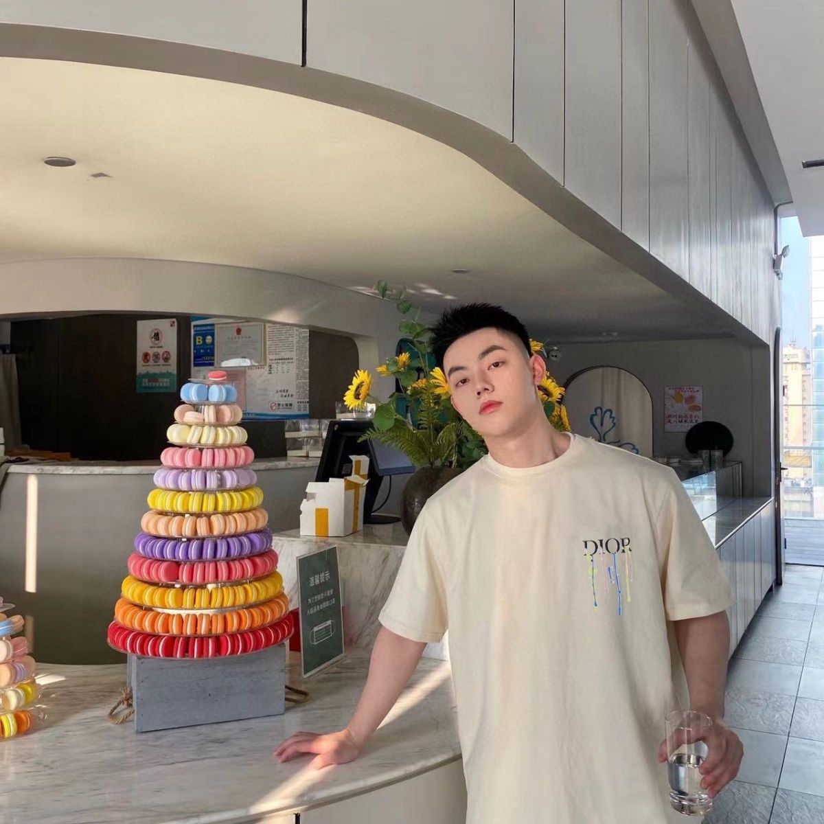 【 DIOR 公式旗艦店】ディオール Tシャツ ご好評に付き再入荷！