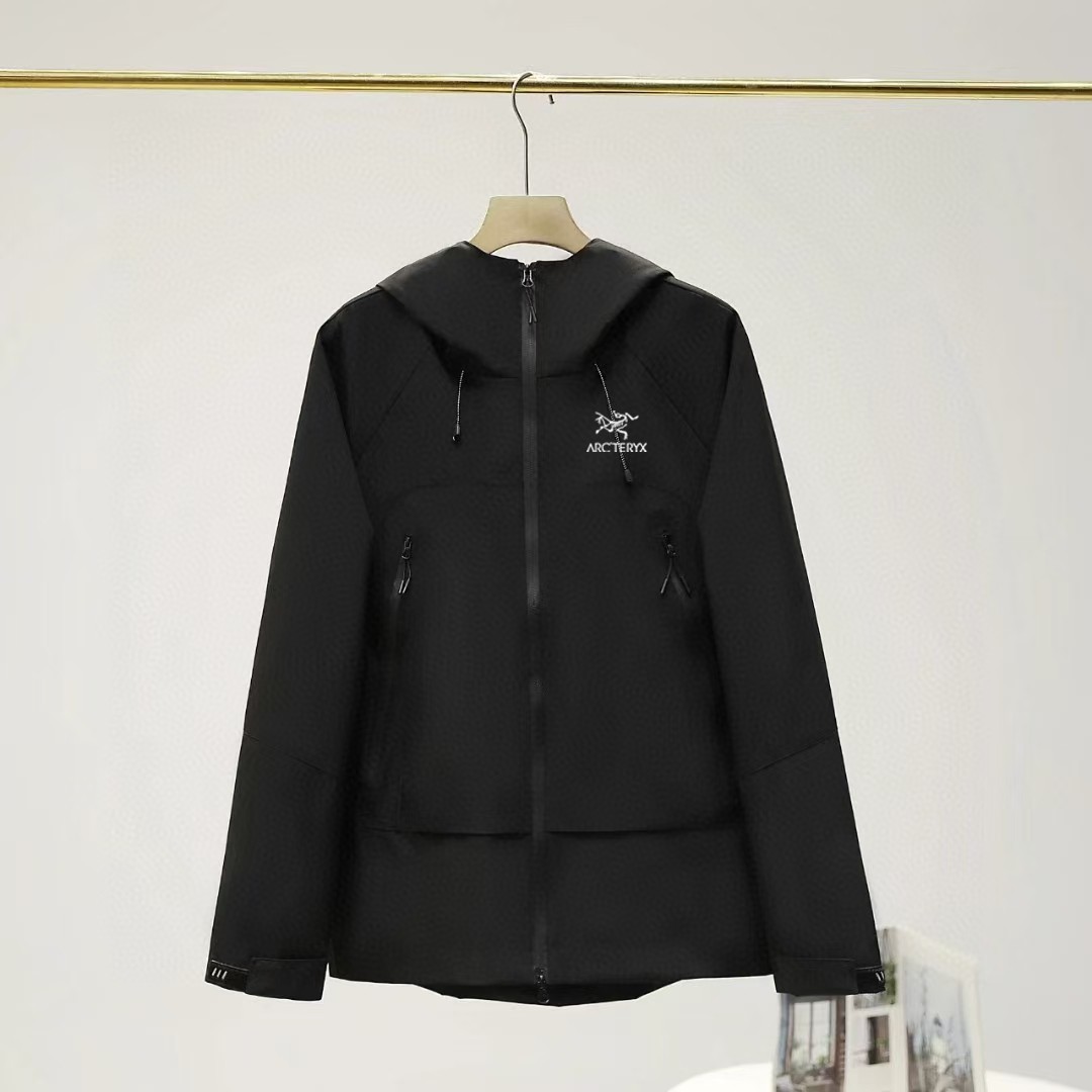 【ARC'TERYX旗艦店】アウトドアジャケット ご好評に付き再入荷！