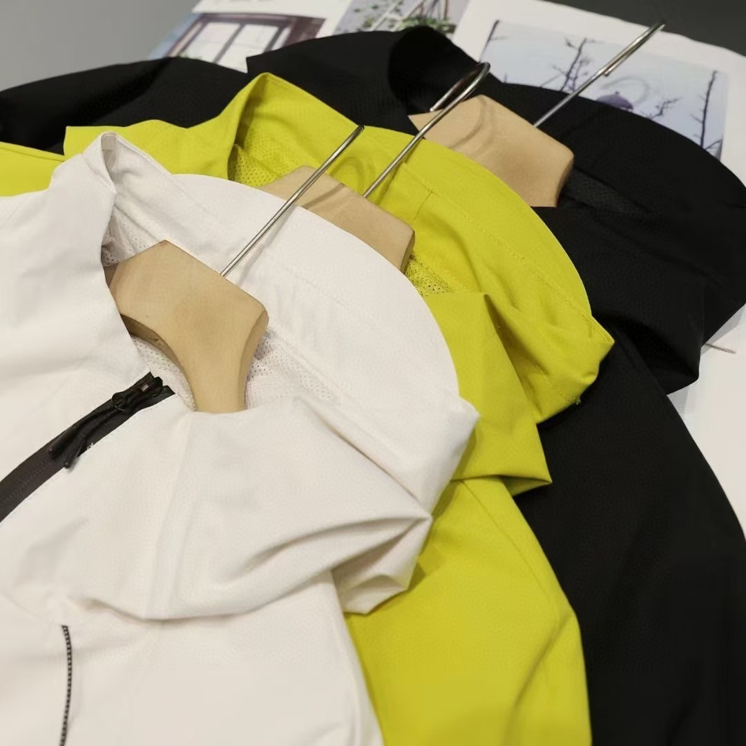 【ARC'TERYX旗艦店】アウトドアジャケット ご好評に付き再入荷！