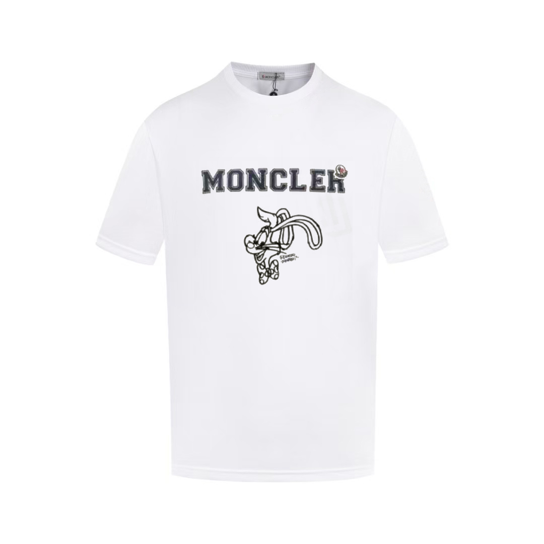 【MONCLER旗艦店】モンクレール 半袖Tシャツ ご好評に付き再入荷！