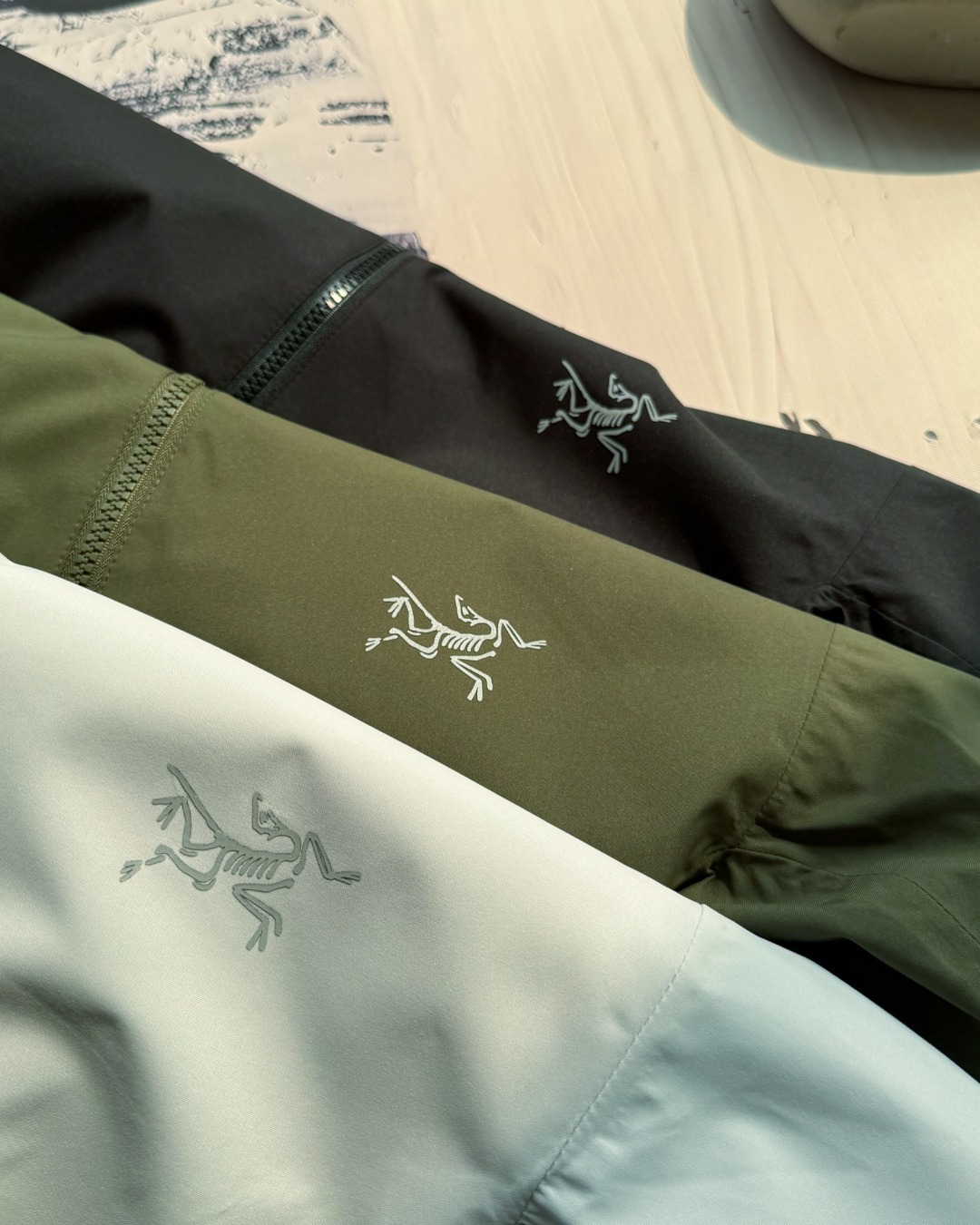 【ARC'TERYX旗艦店】SOLANOHOODY ジャケット ご好評に付き再入荷！