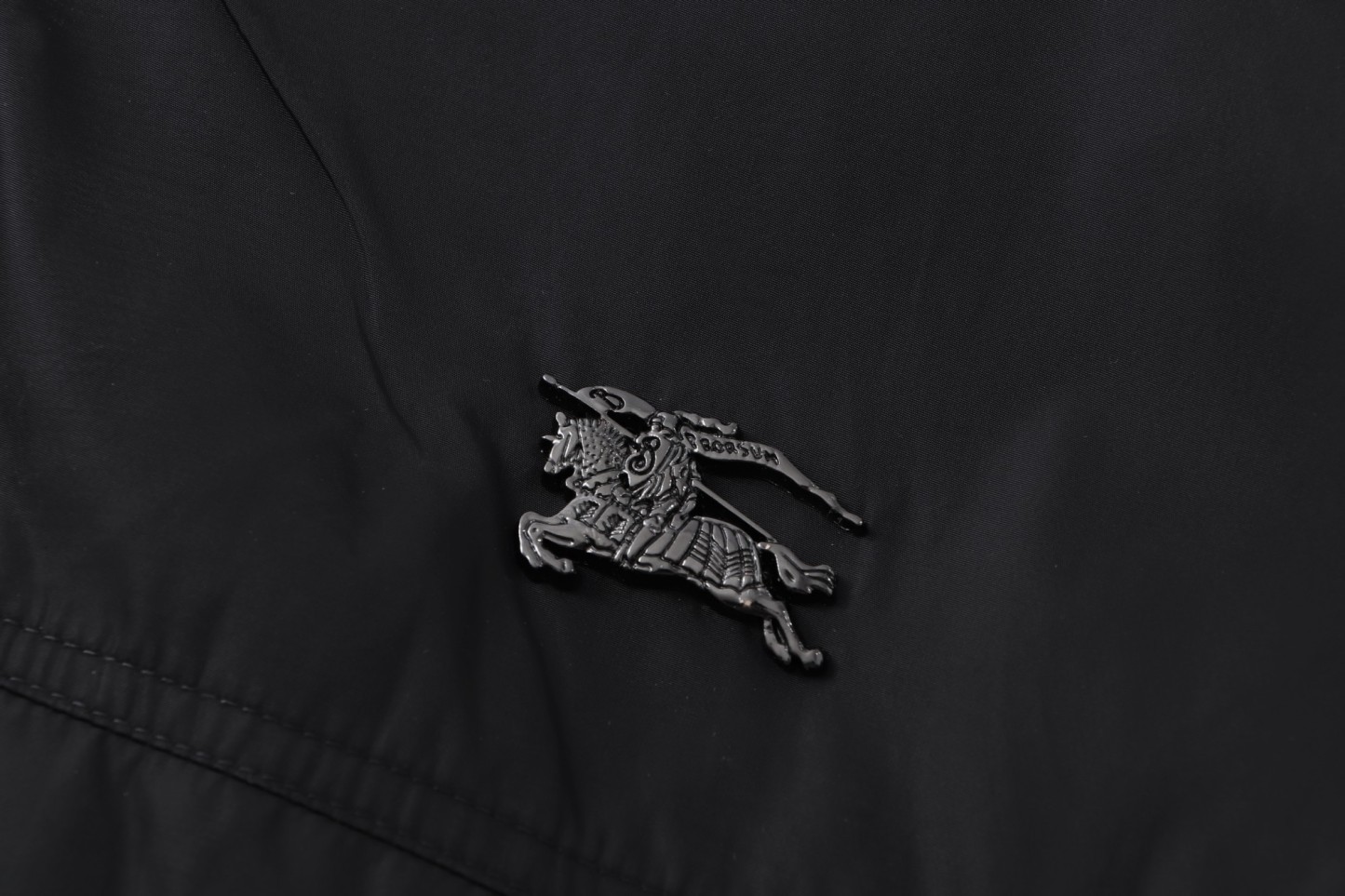 【BURBERRY旗艦店】バーバリー ジャケット 、ご好評に付き再入荷！