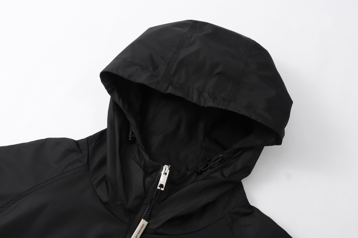 【BURBERRY旗艦店】バーバリー ジャケット 、ご好評に付き再入荷！