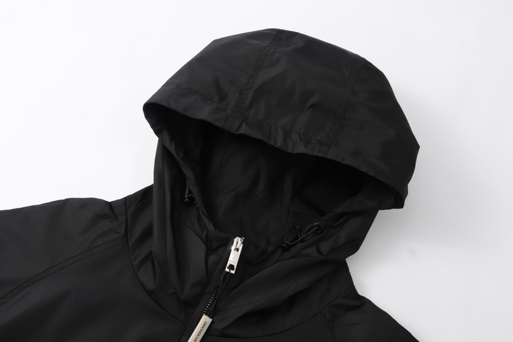 【BURBERRY旗艦店】バーバリー ジャケット 、ご好評に付き再入荷！