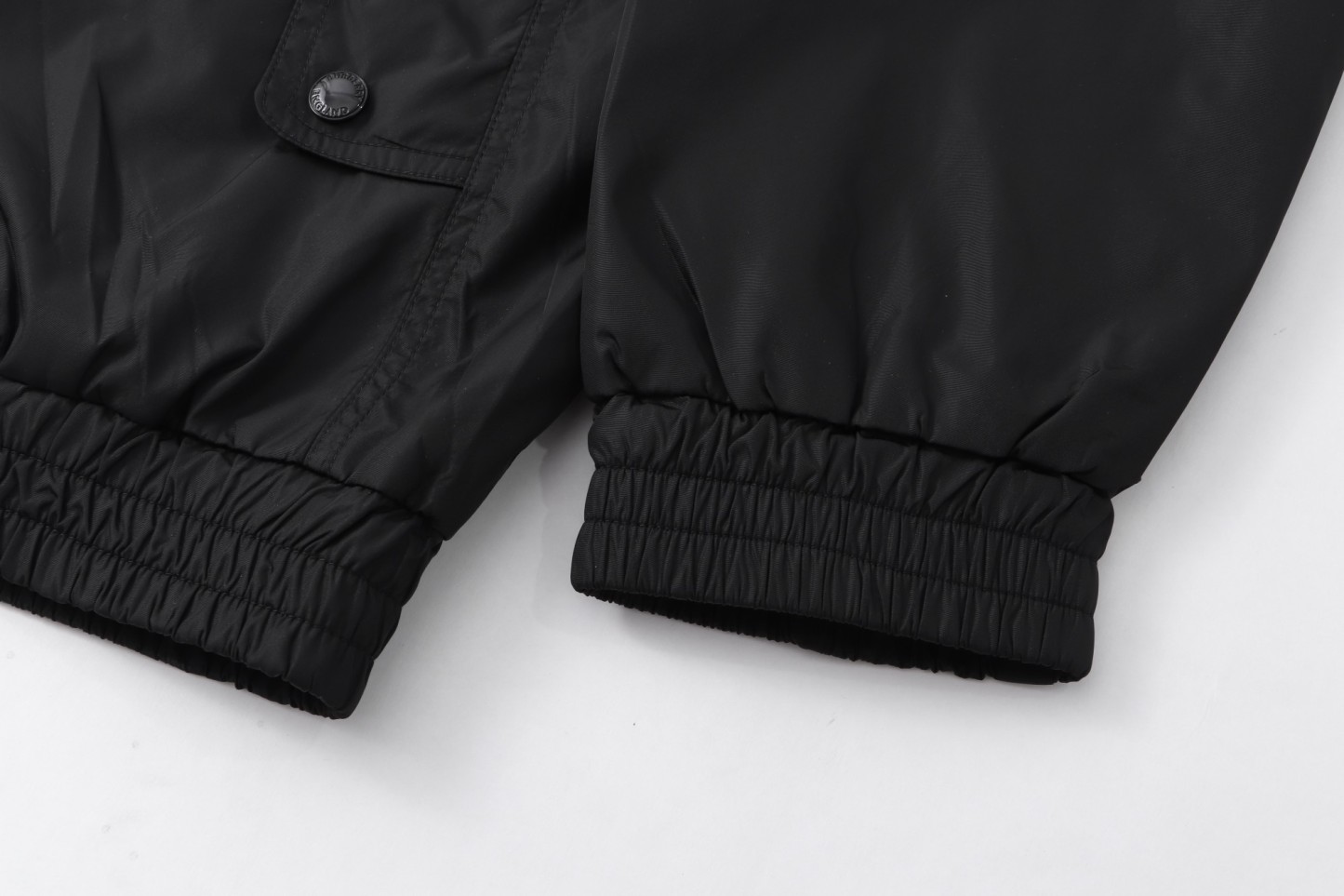 【BURBERRY旗艦店】バーバリー ジャケット 、ご好評に付き再入荷！