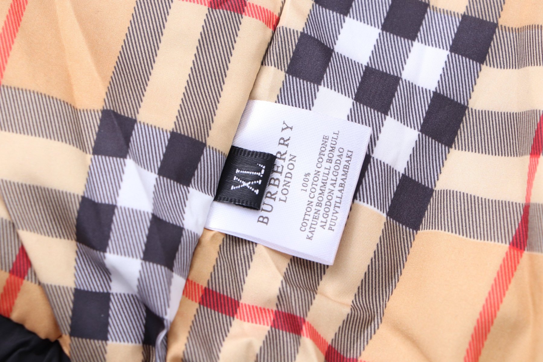 【BURBERRY旗艦店】バーバリー ジャケット 、ご好評に付き再入荷！