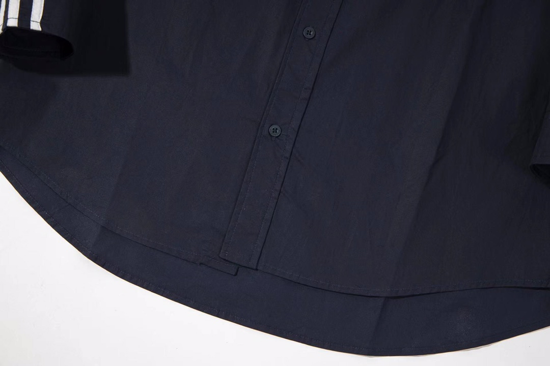 【BALENCIAGA 公式旗艦店】バレンシアガ シャツ ご好評に付き再入荷！