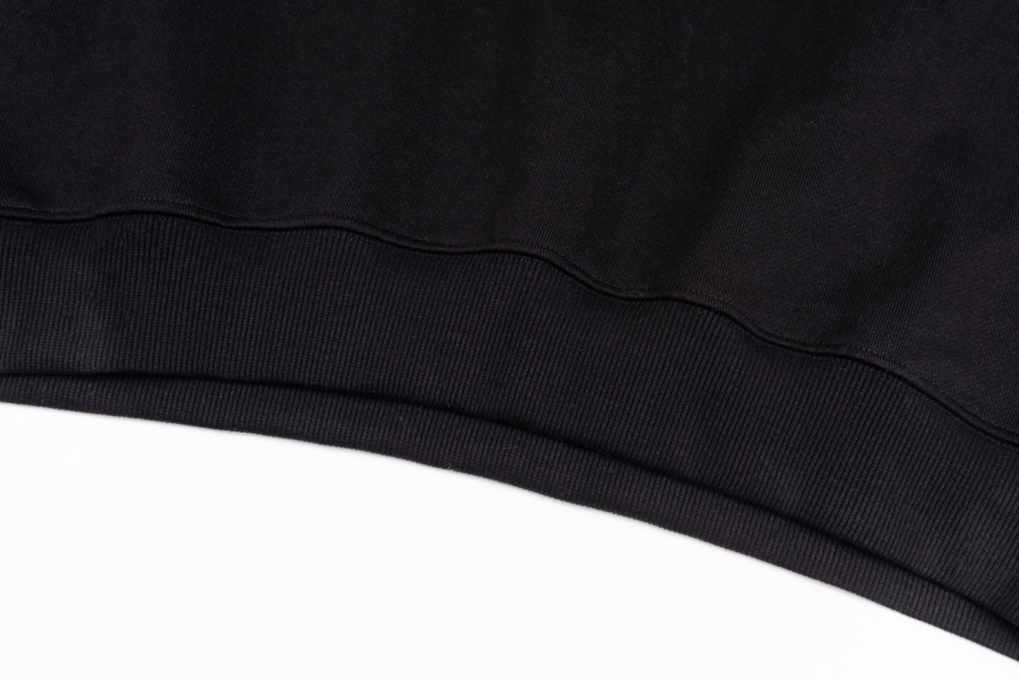 【LOEWE】刺繍パーカー