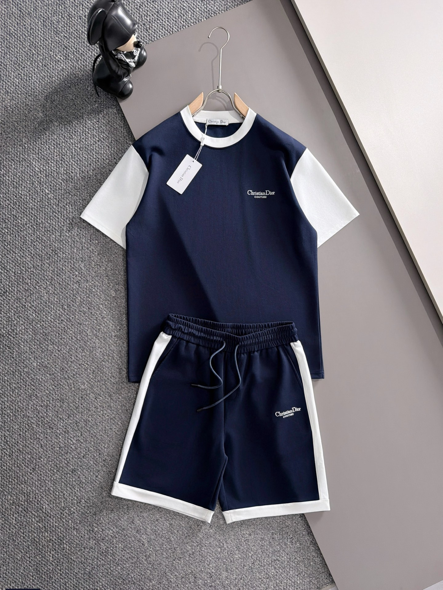 【DIOR】半袖T シャツショートパンツ セットアップ