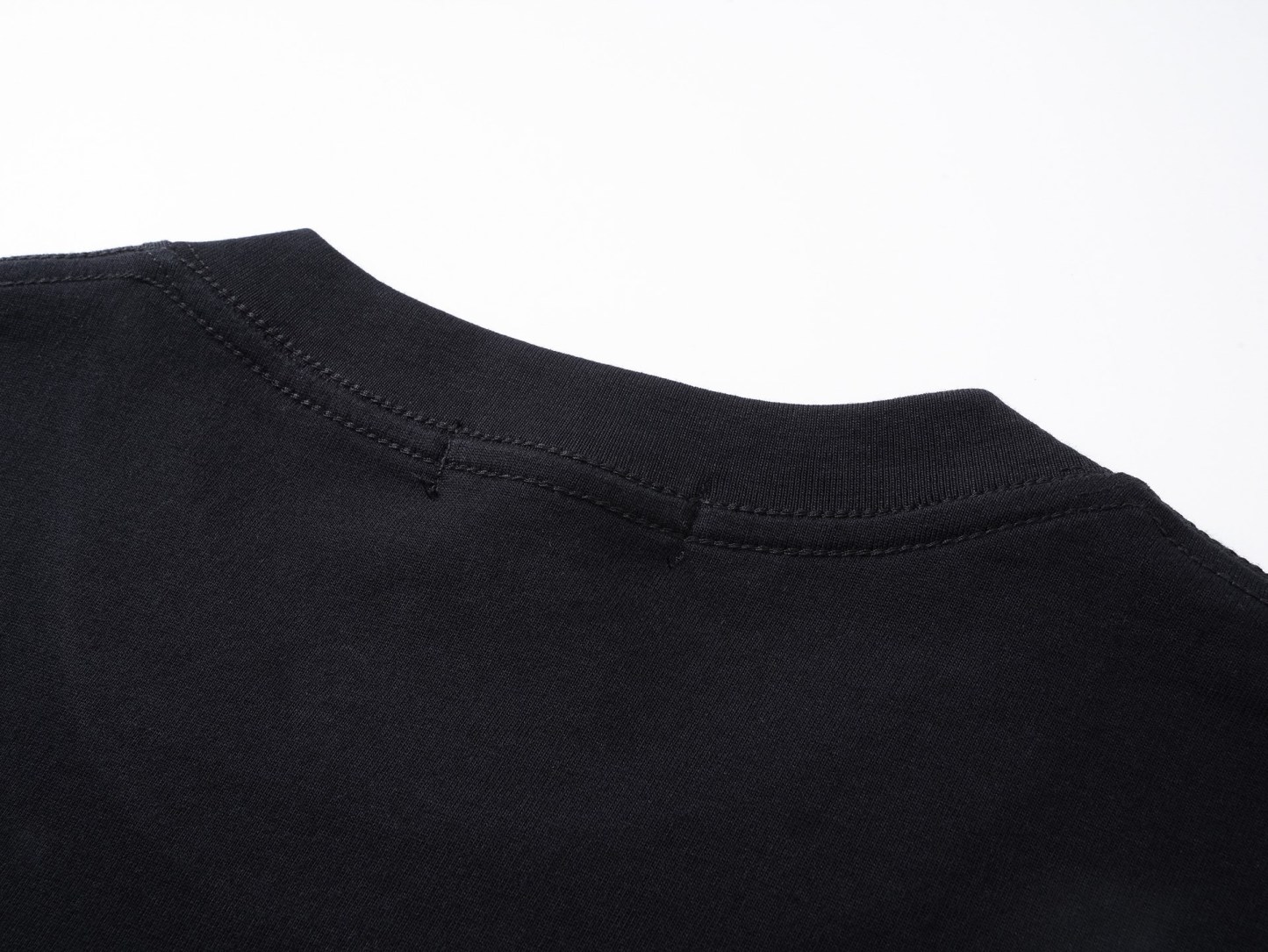 【CHROME HEARTS】（クロムハーツ）半袖Tシャツ、ご好評に付き再入荷！