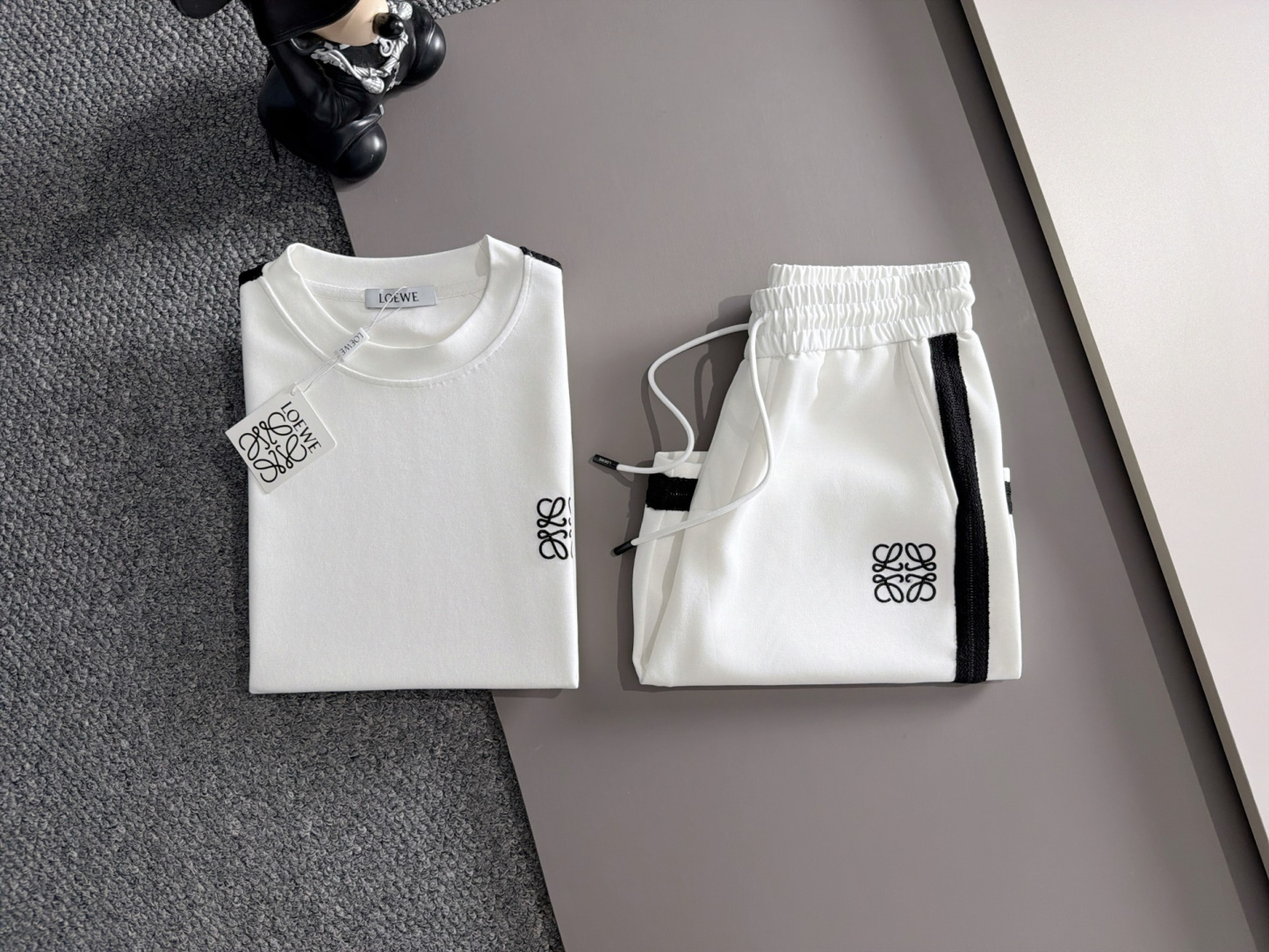 【PRADA】半袖T シャツショートパンツ セットアップ