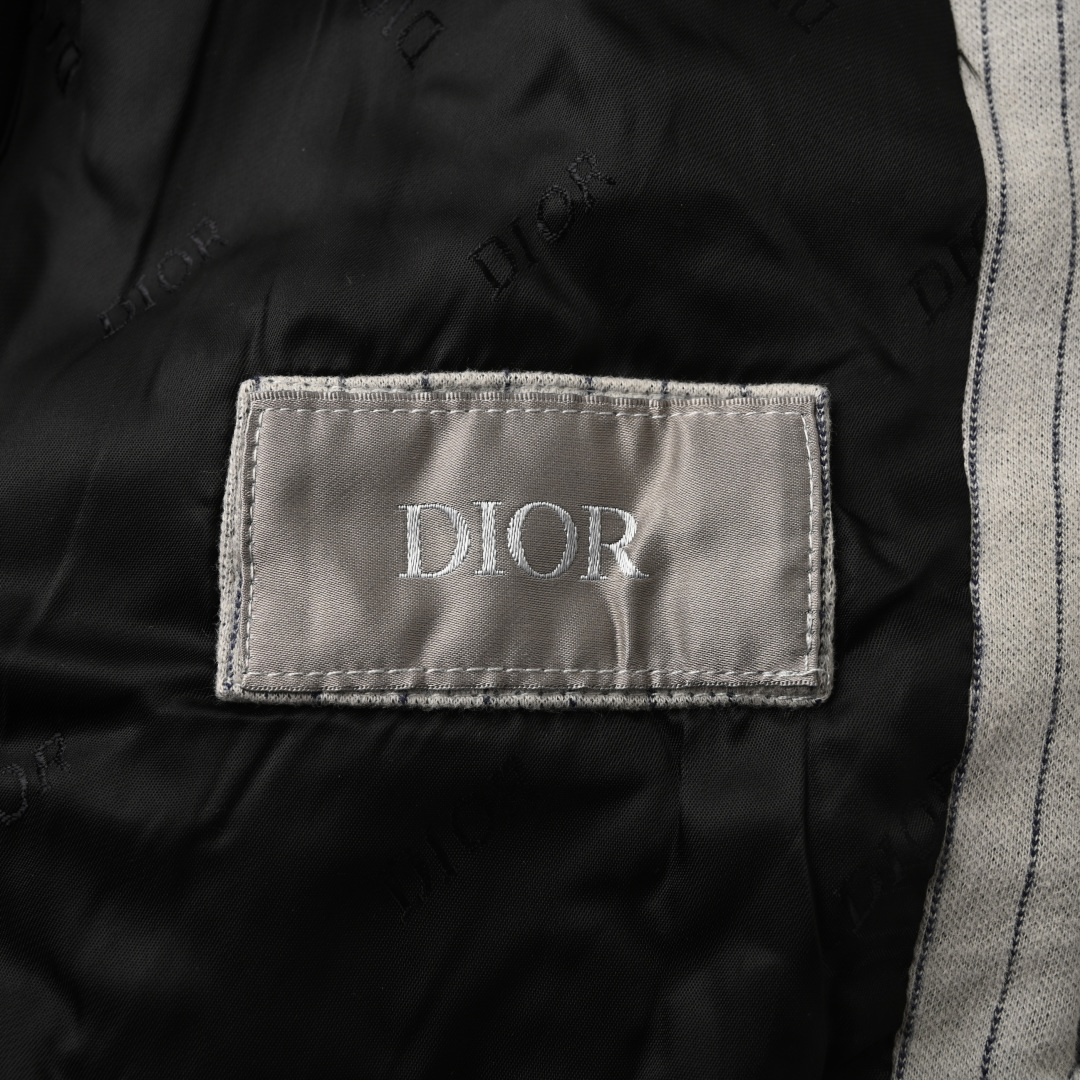 【DIOR公式旗艦店】ディオール ジャケット ご好評に付き再入荷！