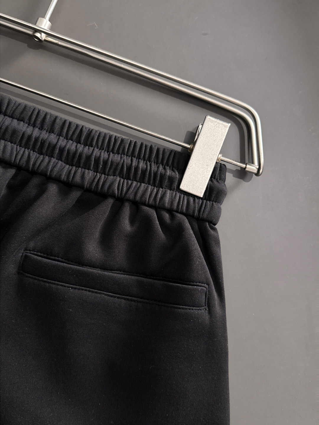 【FENDI】ショートパンツ
