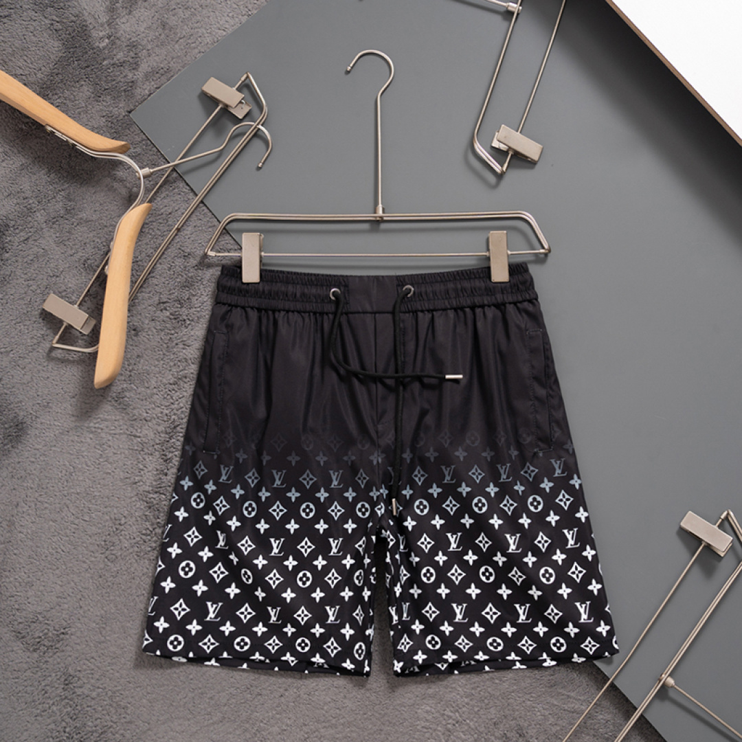 【LOUIS VUITTON】ショートパンツ