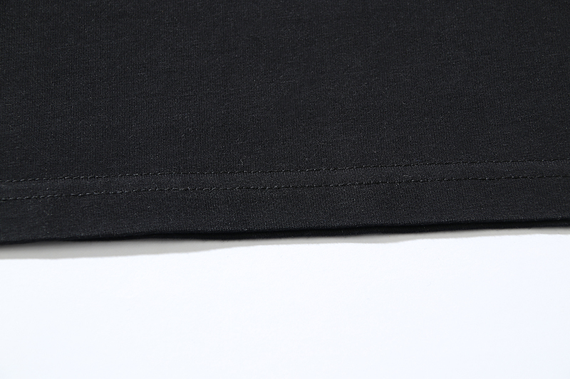 【GIVENCHY 公式旗艦店】 ジバンシー Tシャツ ご好評に付き再入荷！