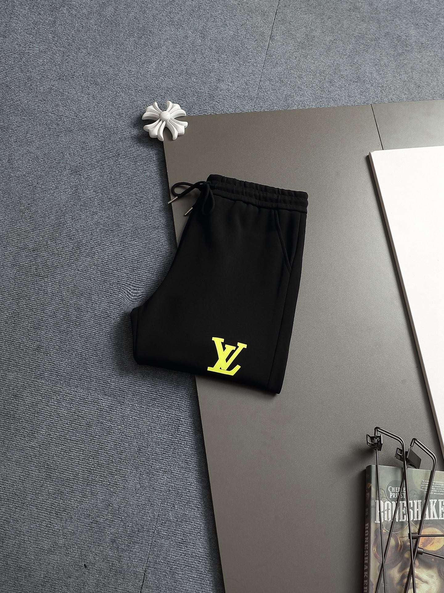 【LOUIS VUITTON】ショートパンツ