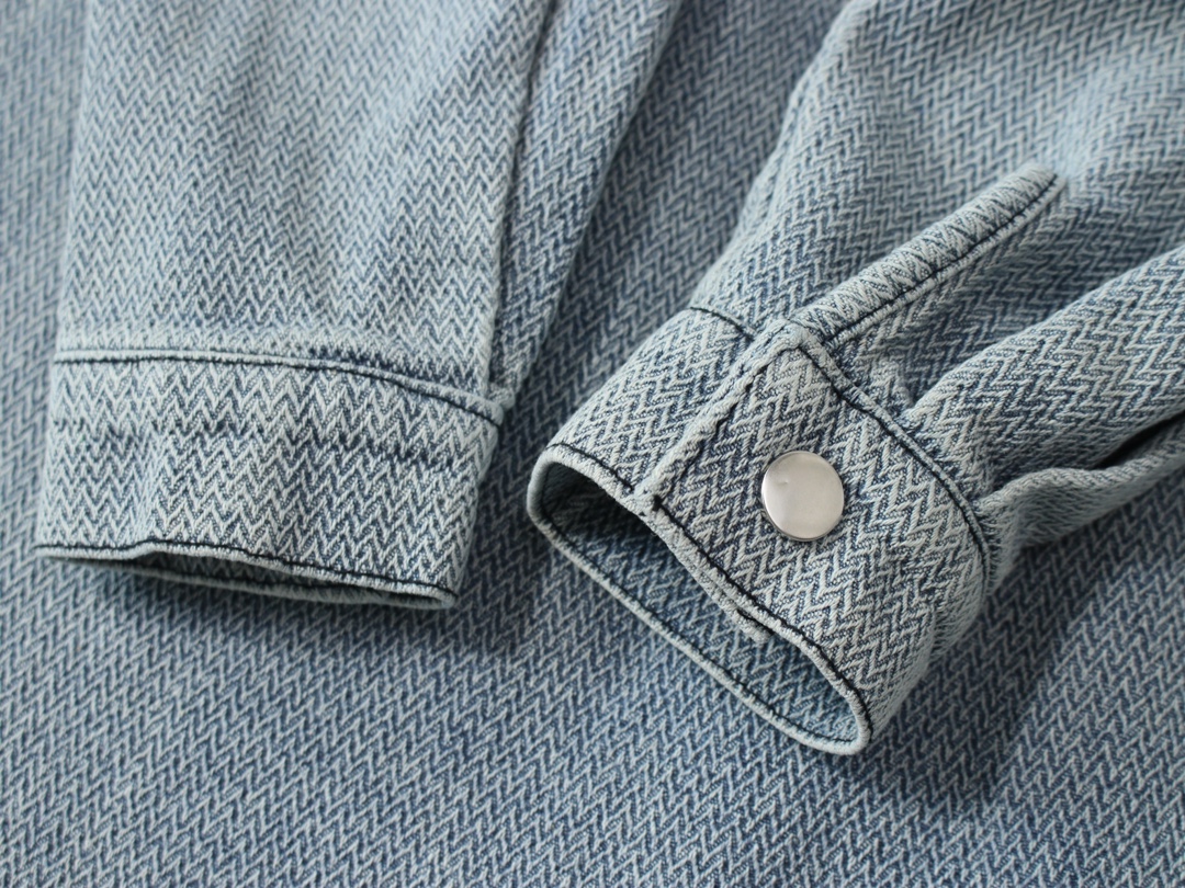 【CELINE 公式旗艦店】セリーヌ シャツ ご好評に付き再入荷！