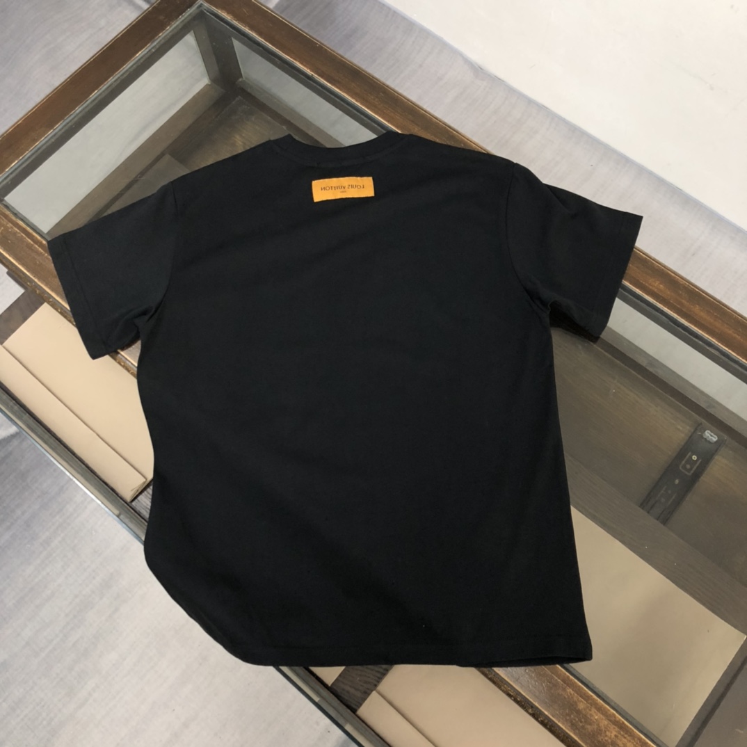 【LOUIS VUITTON】ルイヴィトン 半袖Tシャツ 男女兼用、ご好評に付き再入荷！