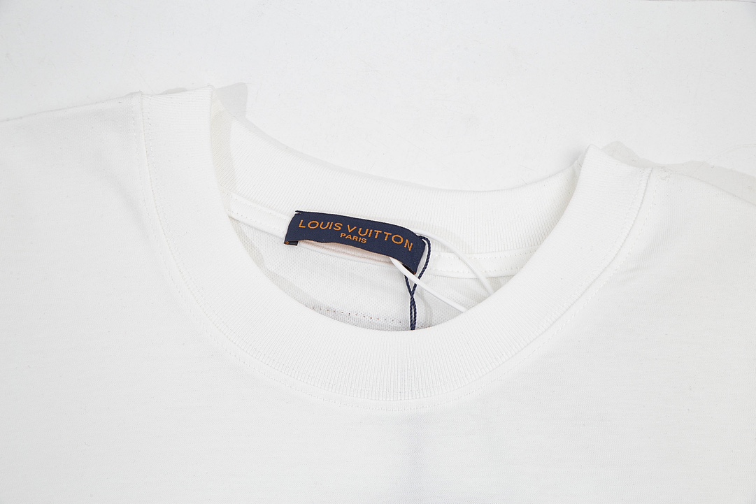 【LOUIS VUITTON旗艦店】ルイヴィトン 半袖Tシャツ ご好評に付き再入荷！