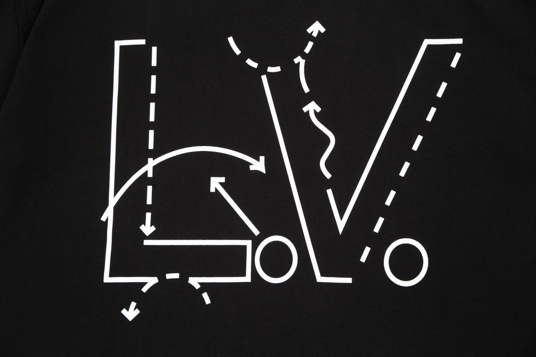 【LOUIS VUITTON】ルイヴィトン 半袖Tシャツ 男女兼用、ご好評に付き再入荷！