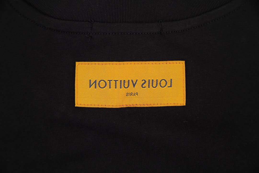 【LOUIS VUITTON】ルイヴィトン 半袖Tシャツ 男女兼用、ご好評に付き再入荷！