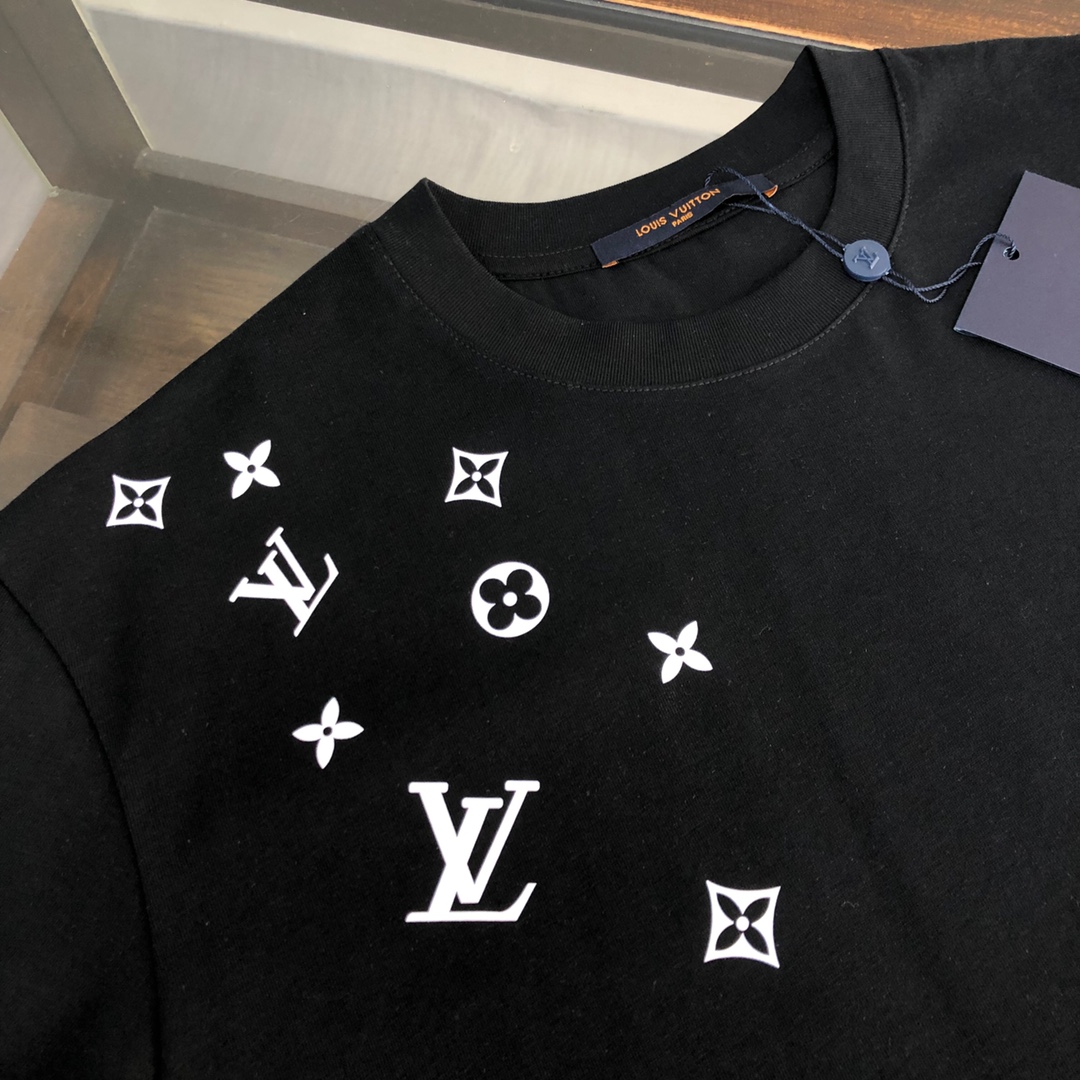 【LOUIS VUITTON旗艦店】ルイヴィトン 半袖Tシャツ ご好評に付き再入荷！