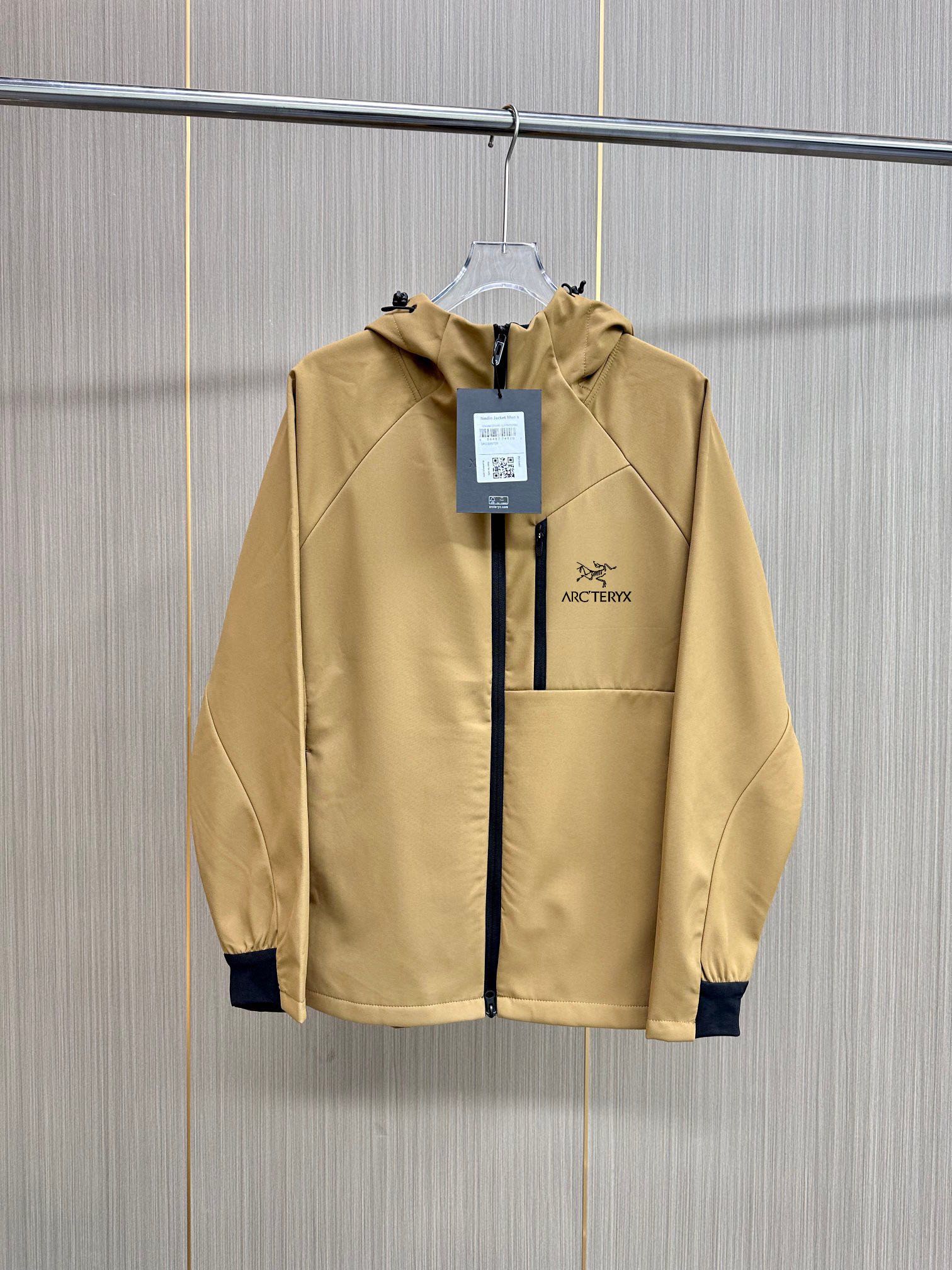 【ARC'TERYX旗艦店】アウトドアジャケット ご好評に付き再入荷！