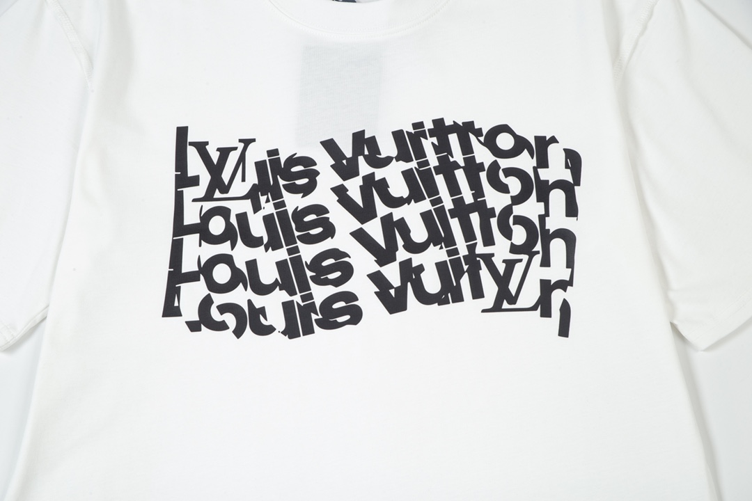 【LOUIS VUITTON】ルイヴィトン 半袖Tシャツ 男女兼用、ご好評に付き再入荷！