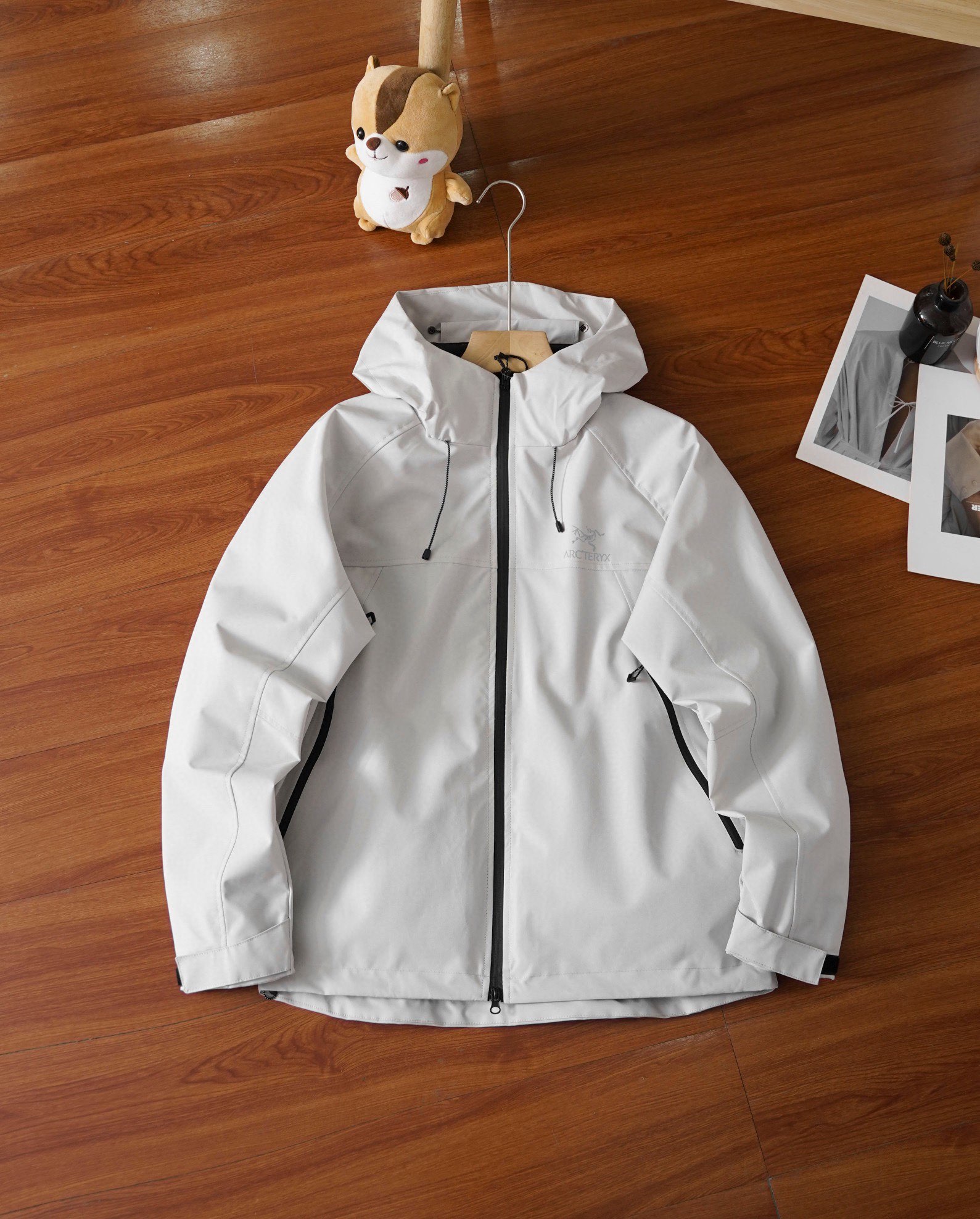 【ARC'TERYX旗艦店】SOLANOHOODY ジャケット ご好評に付き再入荷！