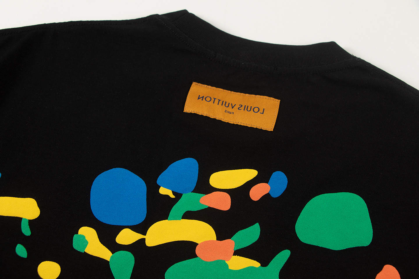 【LOUIS VUITTON旗艦店】ルイヴィトン 半袖Tシャツ ご好評に付き再入荷！