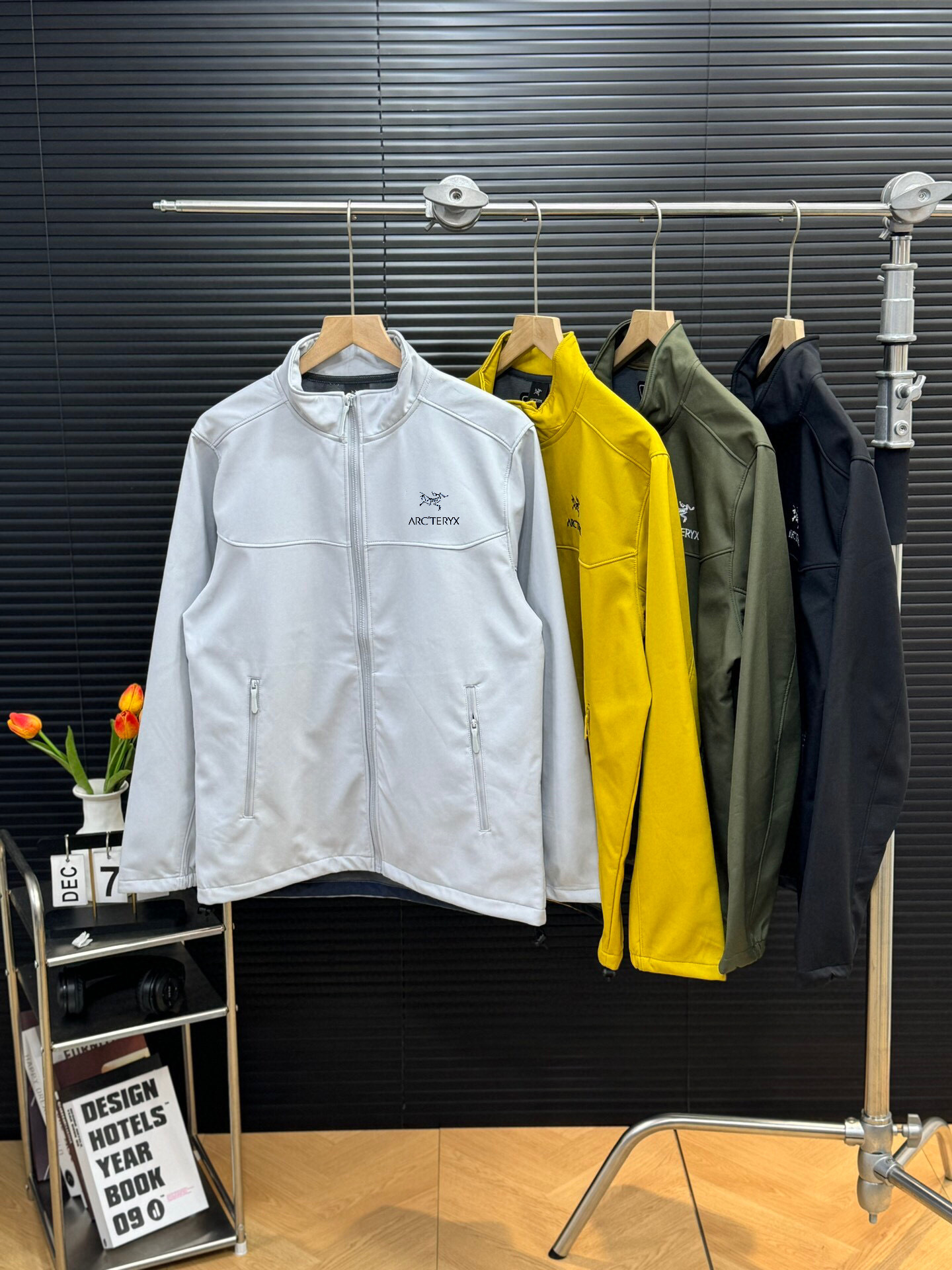 【ARC'TERYX旗艦店】アウトドアジャケット ご好評に付き再入荷！