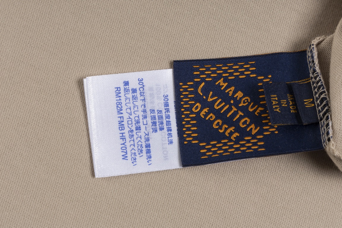 【LOUIS VUITTON】ルイヴィトン 半袖Tシャツ 男女兼用、ご好評に付き再入荷！