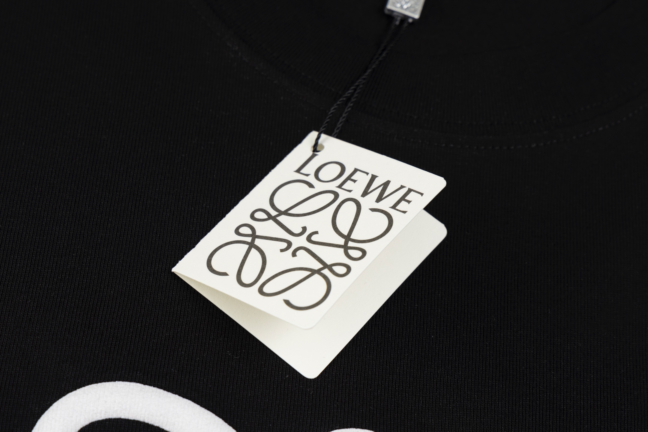 【LOEWE 公式旗艦店】（ロエベ）半袖Tシャツ、ご好評に付き再入荷！