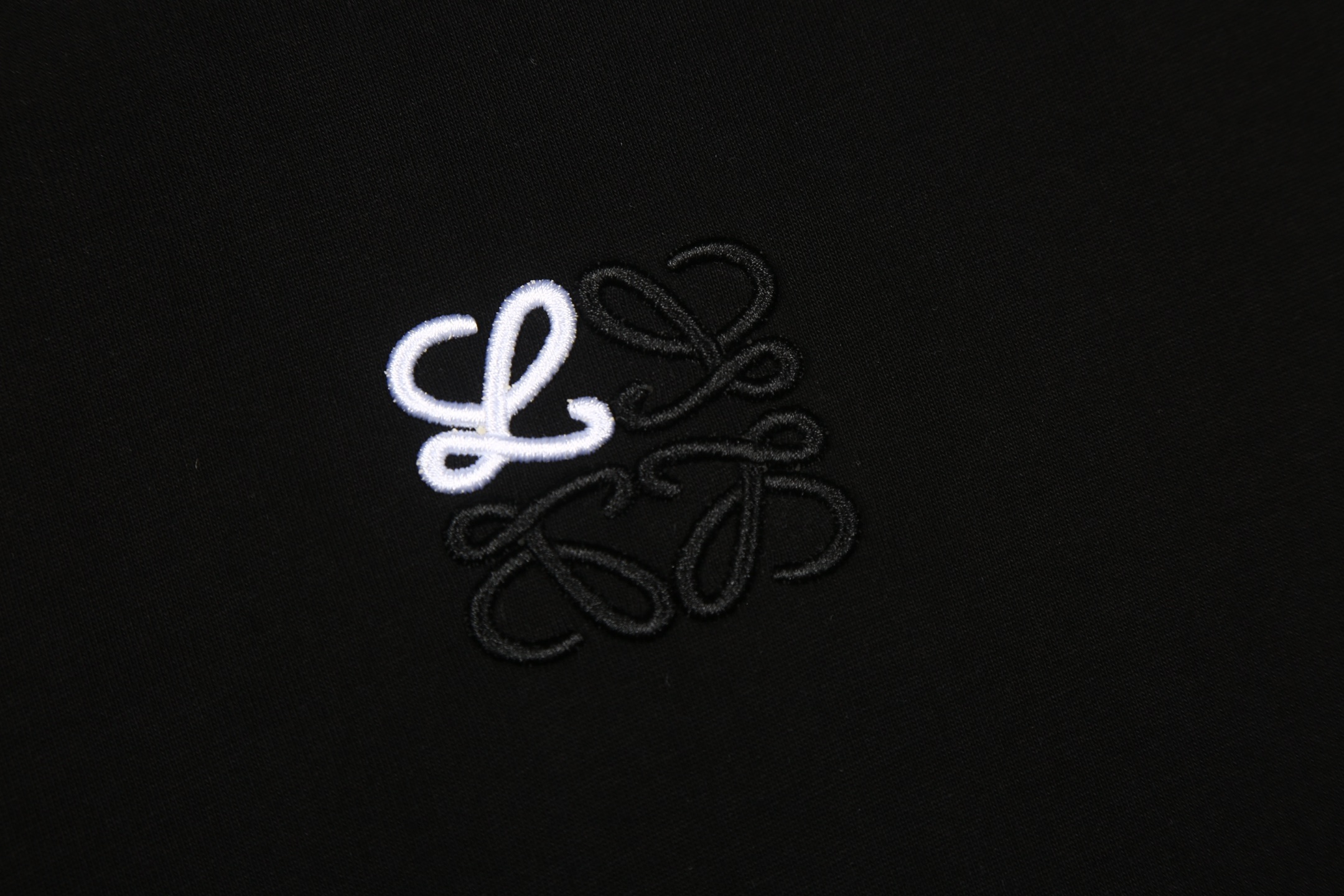 【LOEWE 公式旗艦店】（ロエベ）半袖Tシャツ、ご好評に付き再入荷！