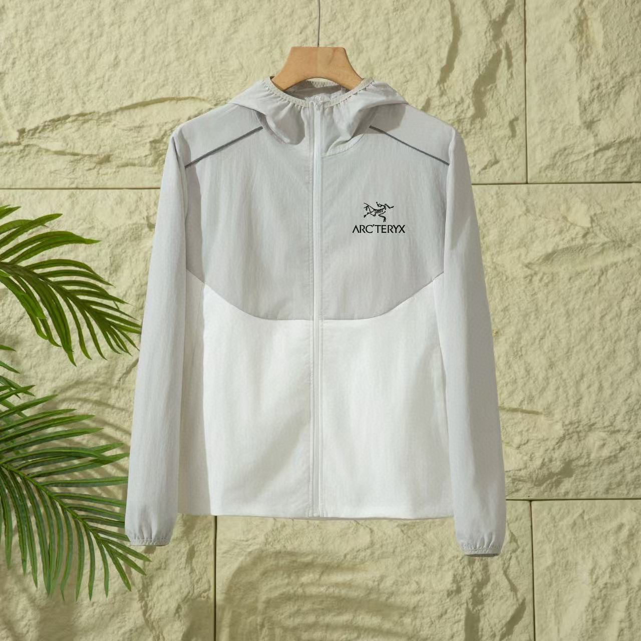 【ARC'TERYX旗艦店】ジャケット 男女兼用 ご好評に付き再入荷！