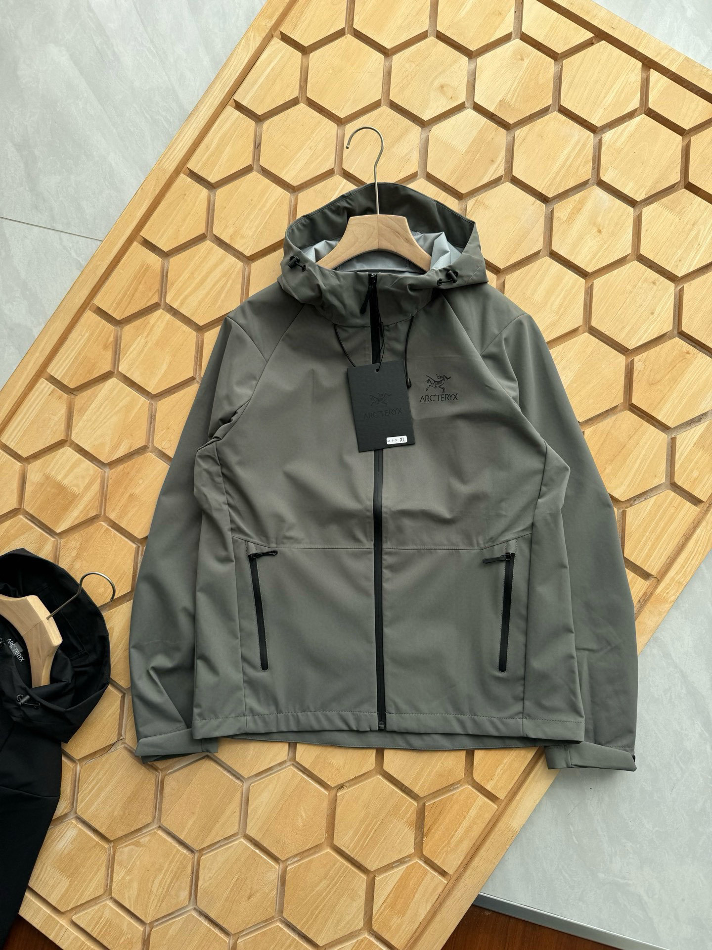 【ARC'TERYX旗艦店】ジャケット 男女兼用 ご好評に付き再入荷！
