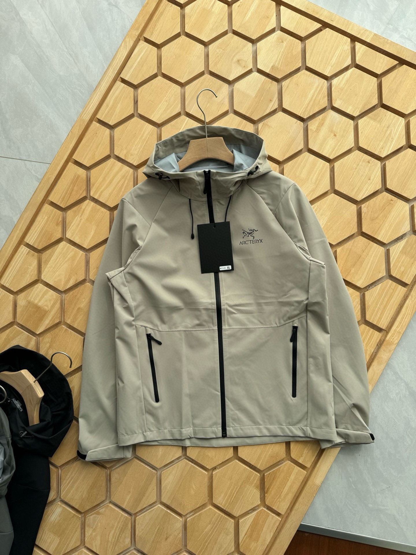 【ARC'TERYX旗艦店】ジャケット 男女兼用 ご好評に付き再入荷！
