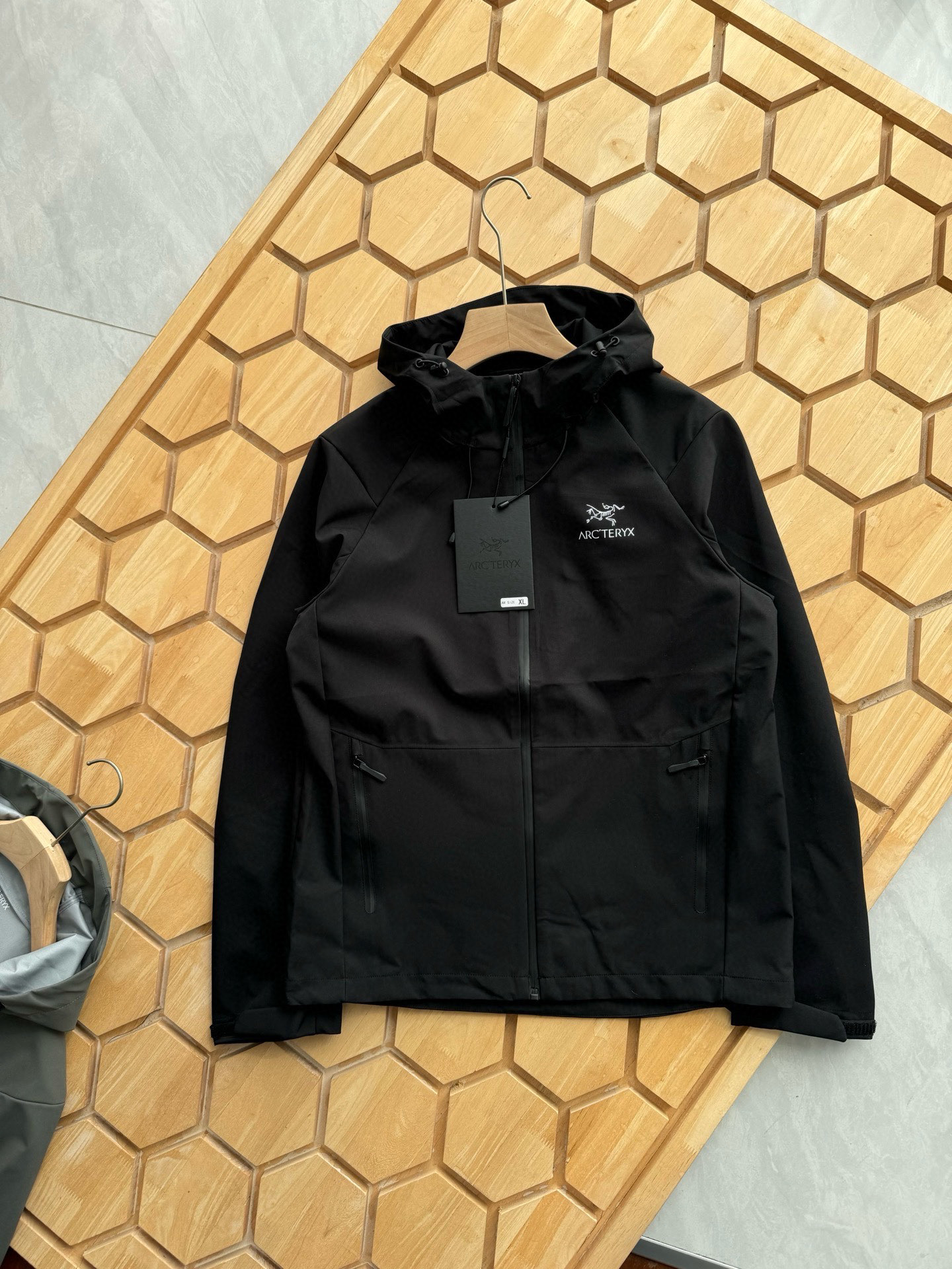 【ARC'TERYX旗艦店】ジャケット 男女兼用 ご好評に付き再入荷！