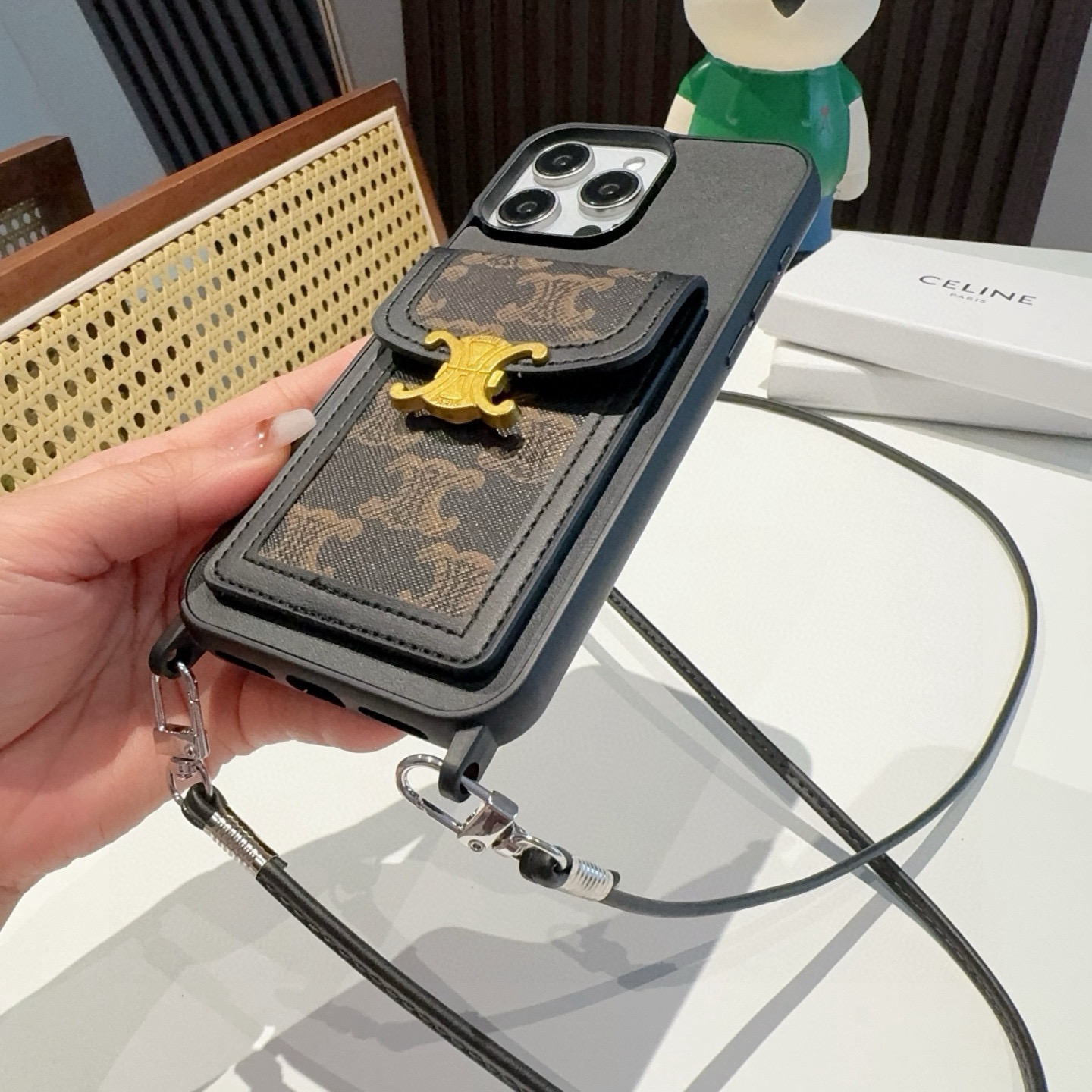 CELINE  セリーヌ スマホケース iPhoneシリーズに適しています