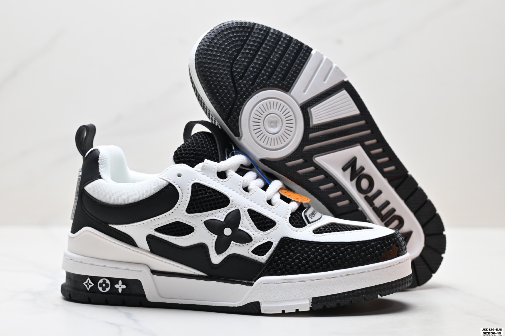LOUIS VUITTON ルイヴィトン LV Trainer Sneaker Low スニーカー